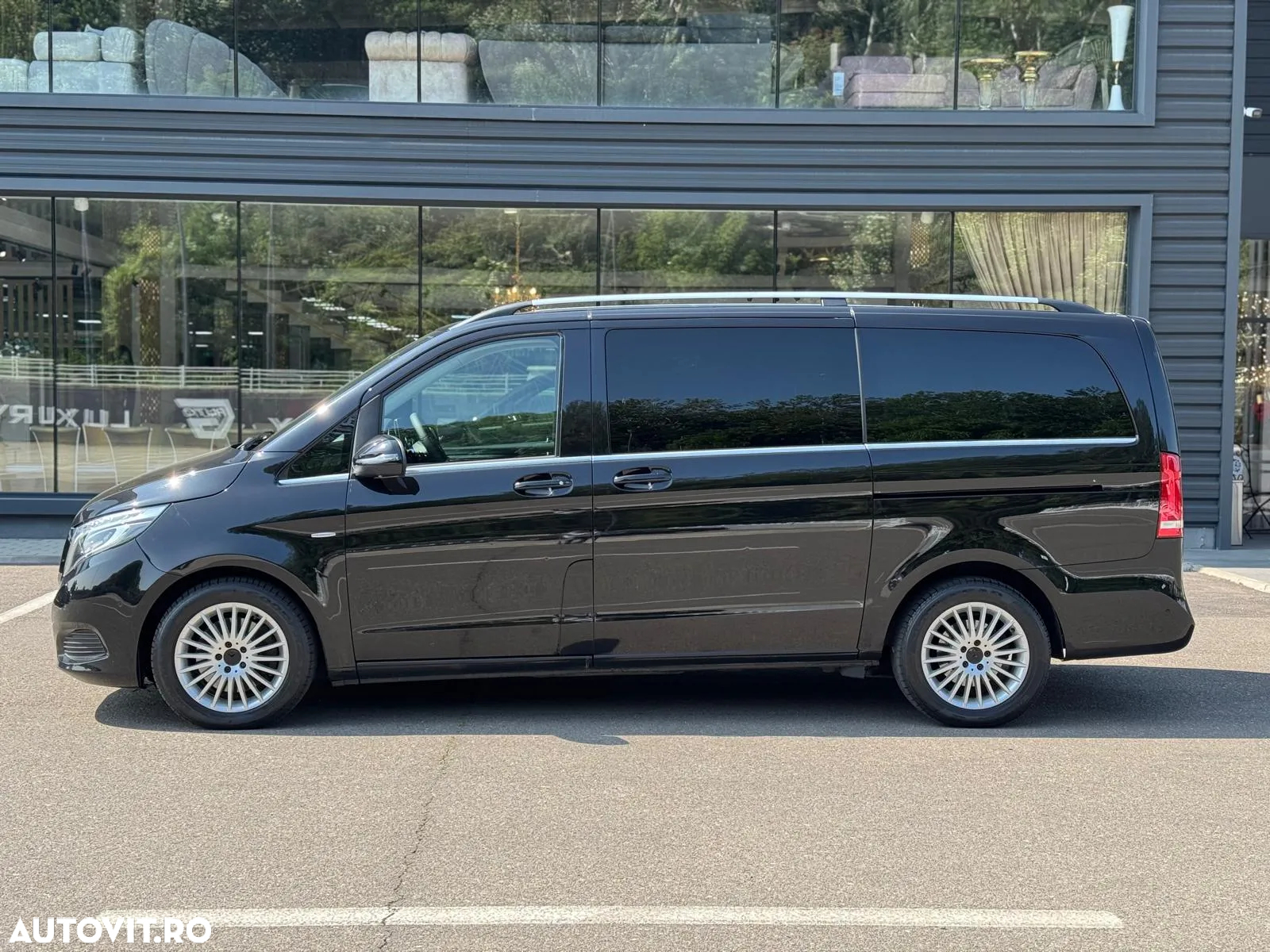 Mercedes-Benz V 250 (BlueTEC) d kompakt 4Matic 7G-TRONIC Avantgarde - 3