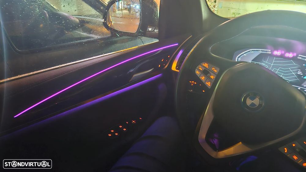 BMW iX3 Inspiring - 10