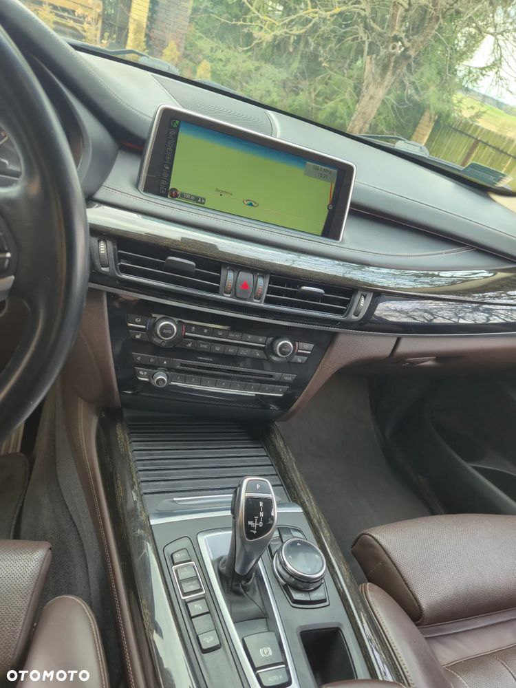 BMW X5 xDrive30d - 17