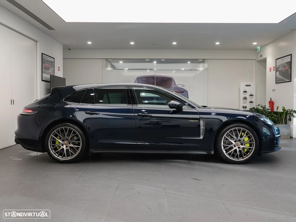 Porsche Panamera Sport Turismo 4 E-Hybrid Platinum Edition - 11