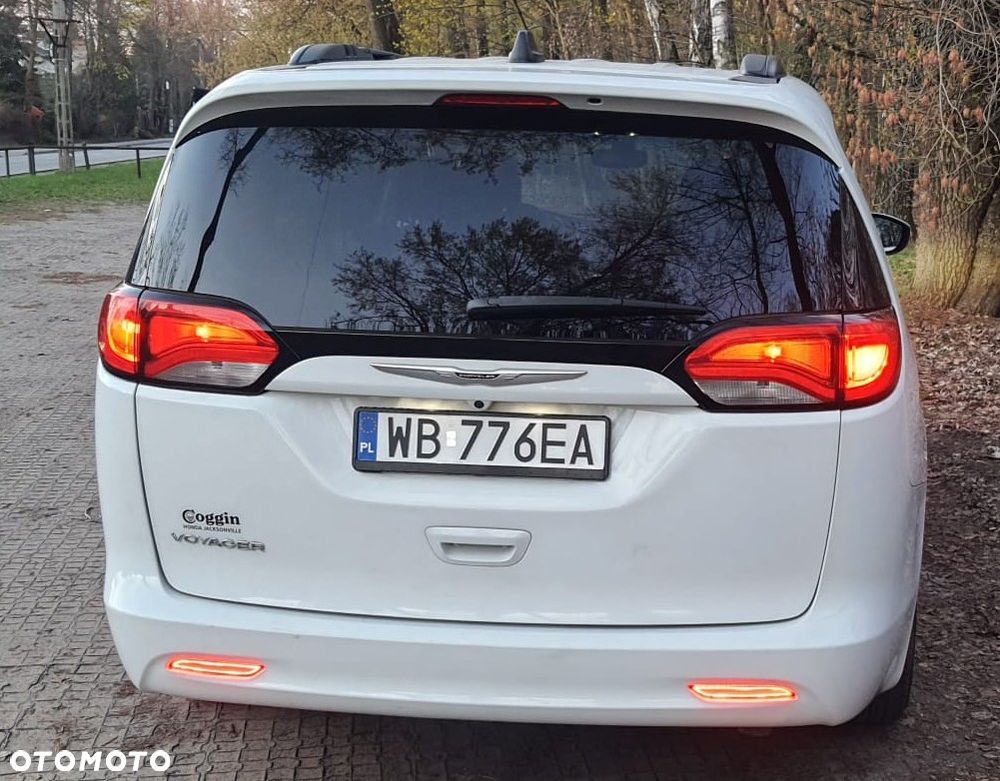 Chrysler Voyager - 8