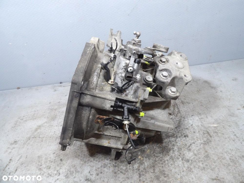 OPEL ASTRA K 1.6CDTI SKRZYNIA BIEGÓW MANUALNA M320MDE - 2