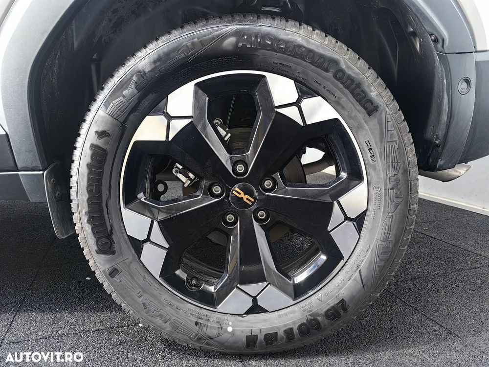 Dacia Duster TCe 130 4X4 MHEV Extreme - 6