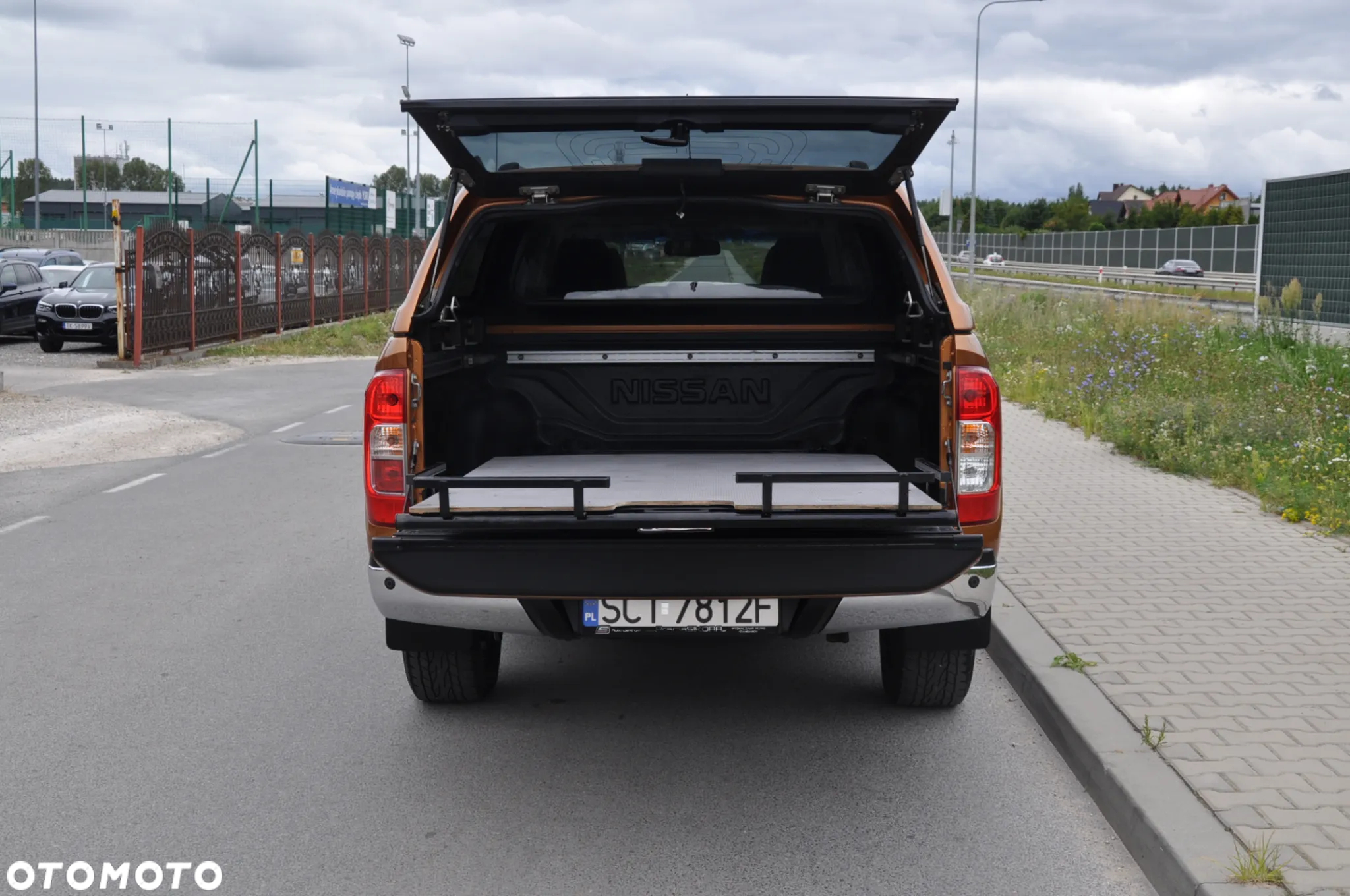 Nissan Navara - 16