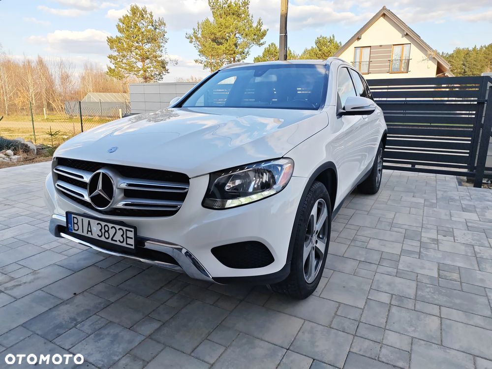 Mercedes-Benz GLC - 1