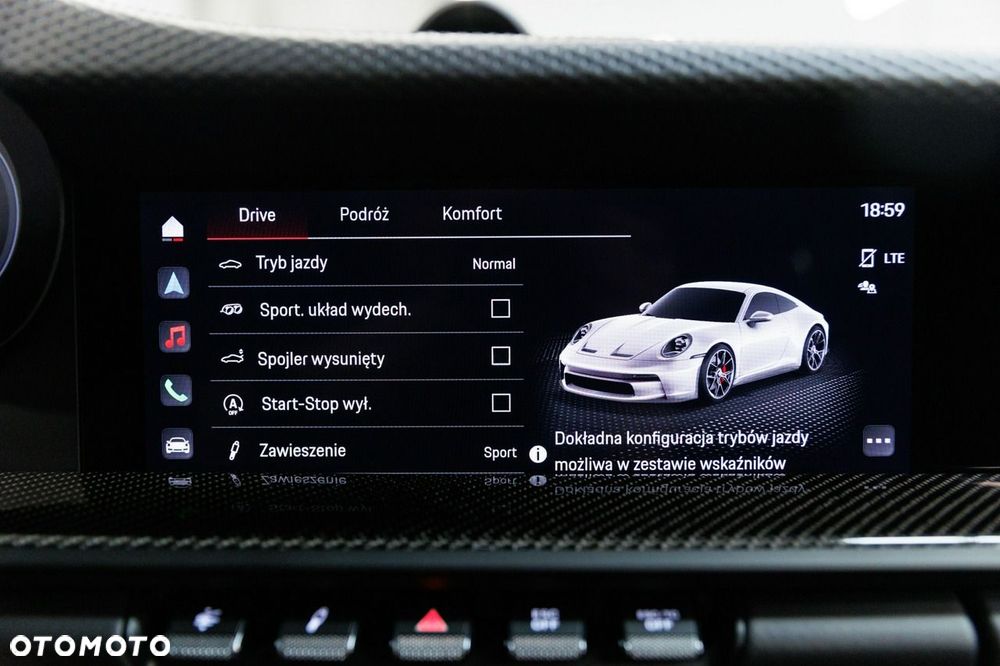 Porsche 911 GT3 Touring PDK - 41