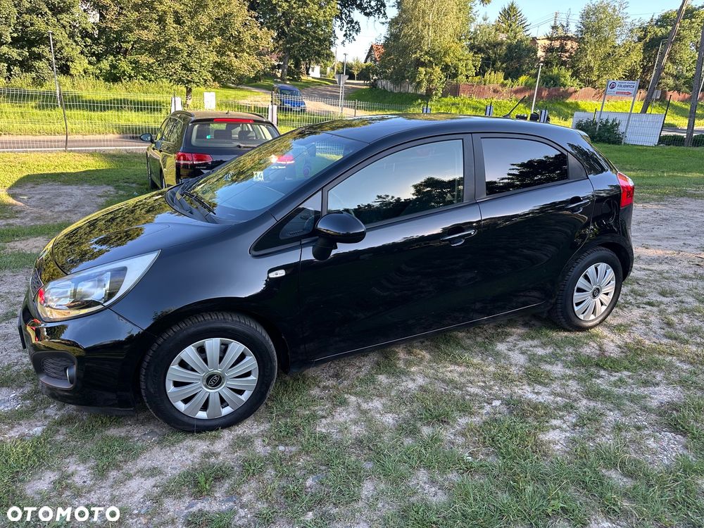 Kia Rio 1.4 Fifa World Cup Edition - 15