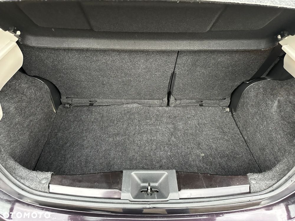 Nissan Micra - 28