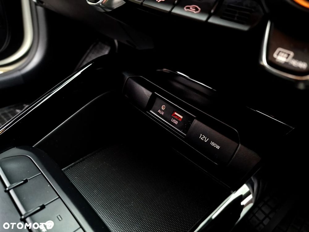 Kia Rio 1.4 L - 20