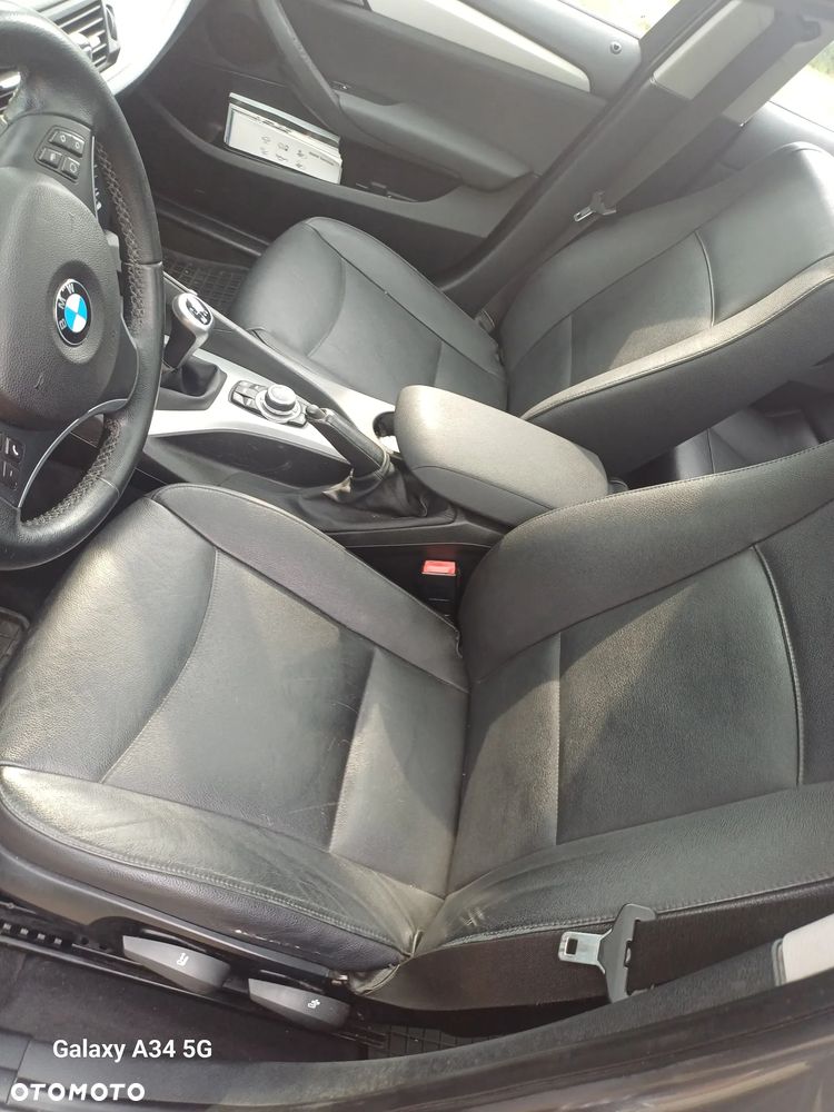 BMW X1 sDrive18d - 22