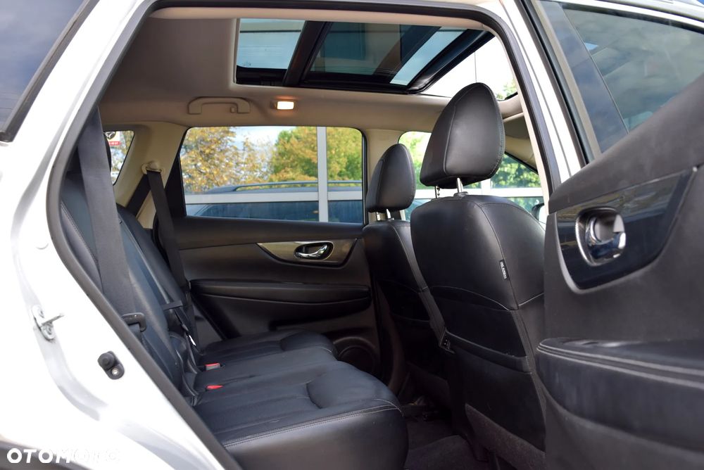 Nissan X-Trail 1.6 DCi Tekna 4WD - 8