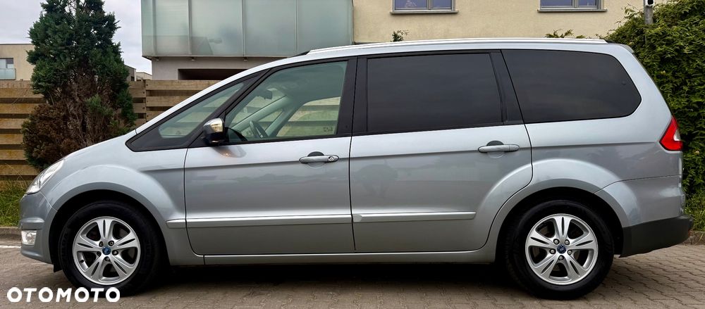 Ford Galaxy 2.0 TDCi Titanium - 32
