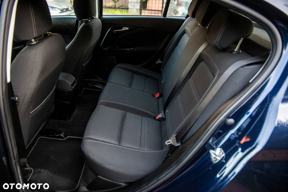 Fiat Tipo 1.4 T-Jet Business Line - 29