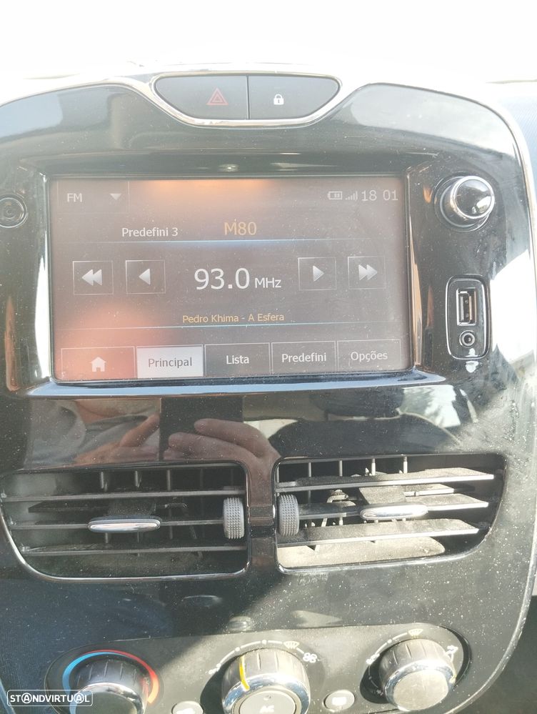 Renault Clio Sport Tourer 1.5 dCi Confort - 15