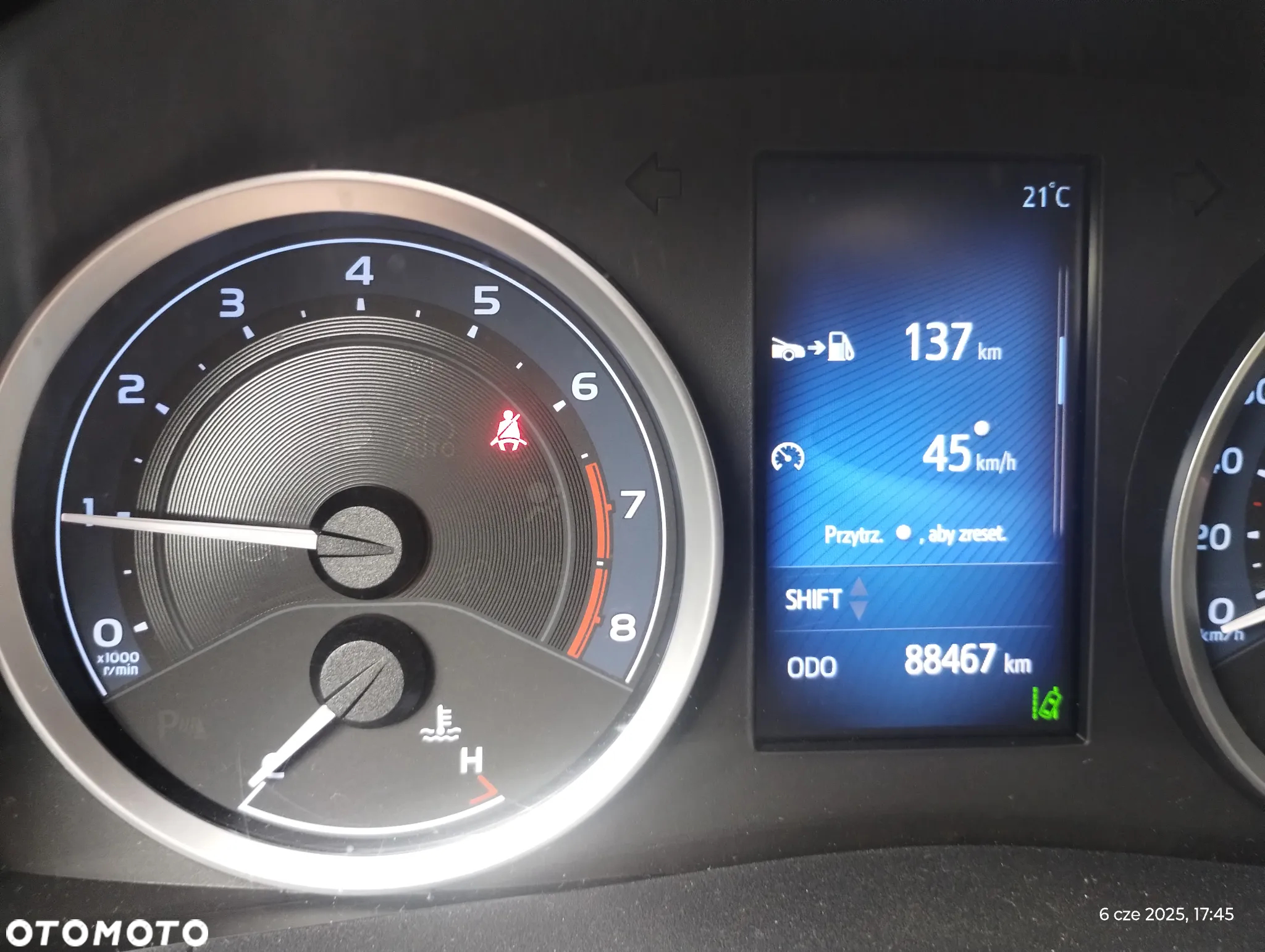 Toyota Corolla 1.6 Comfort - 11