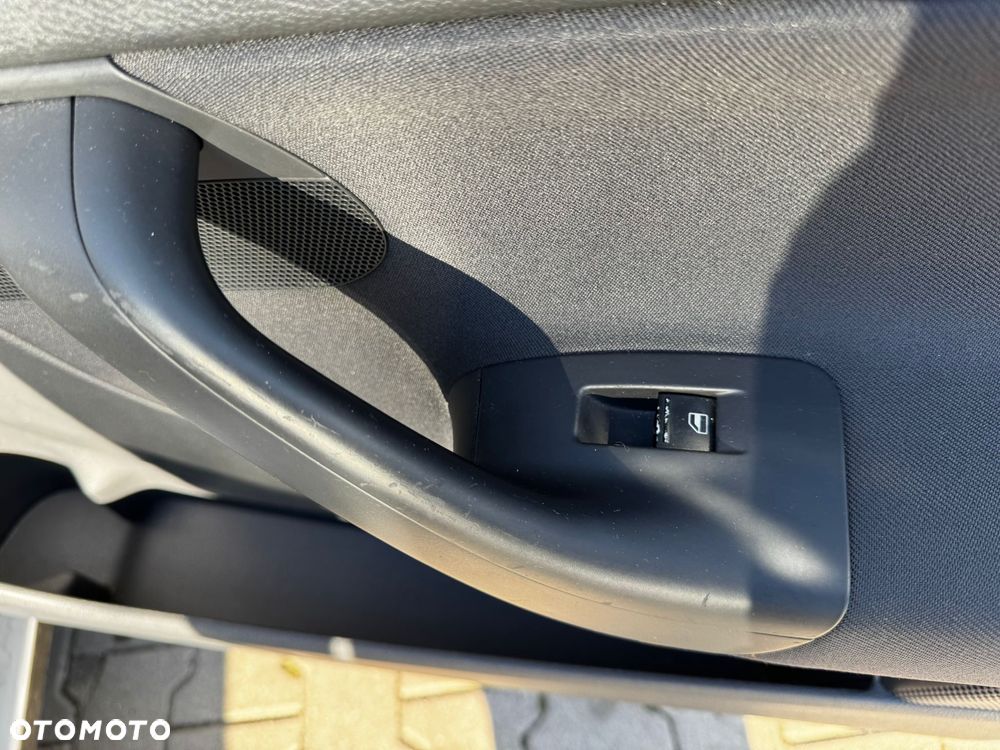 Volkswagen Golf V 1.4 Trendline - 19