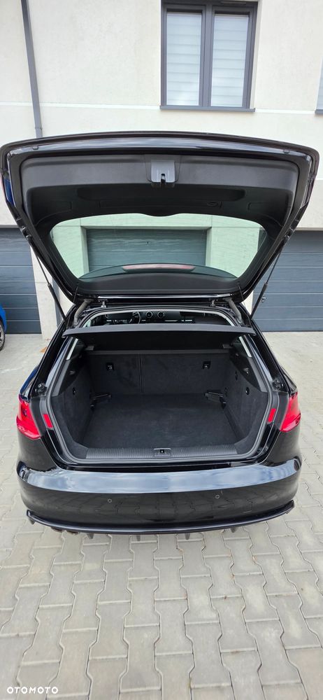 Audi A3 Sportback 2.0 TDI S tronic - 8