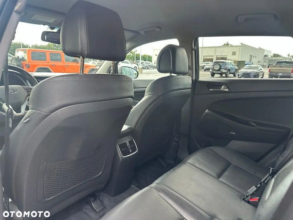 Hyundai Tucson 1.6 Turbo 4WD DCT Premium - 9