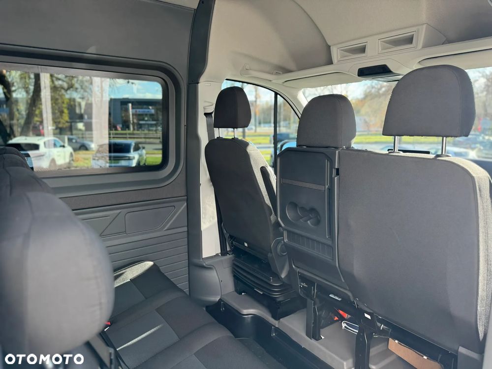 Volkswagen Crafter Maxi Furgon - 28