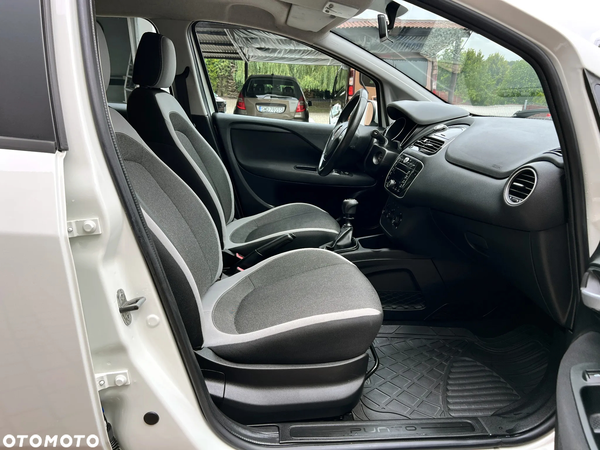 Fiat Punto Evo 1.2 8V Estiva - 31