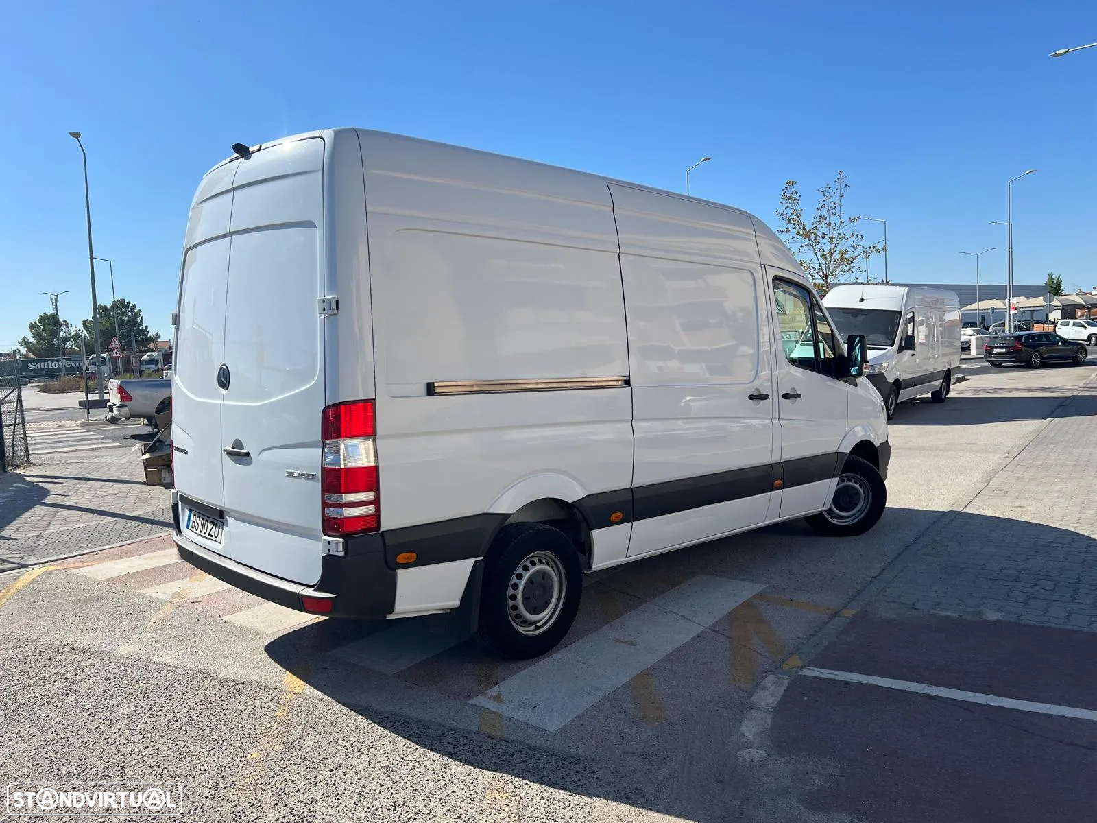 Mercedes-Benz Sprinter - 6
