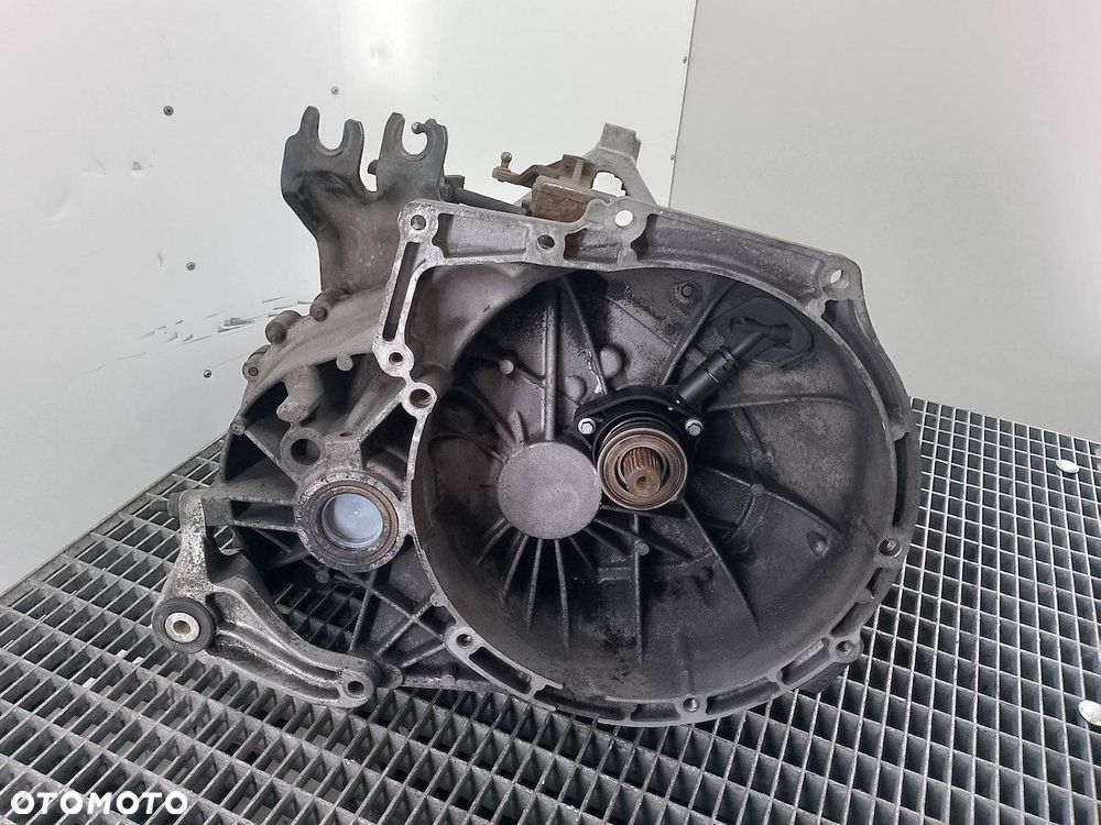 SKRZYNIA BIEGÓW MANUALNA FORD FOCUS II FL 9M5R-7002-UD 1.6 TDCI - 1