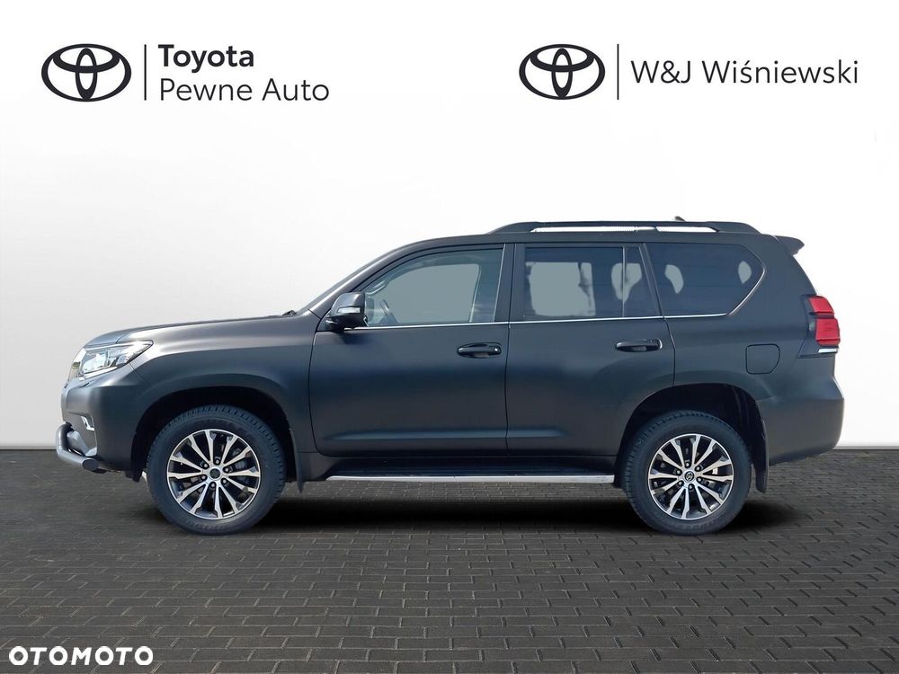 Toyota Land Cruiser - 4