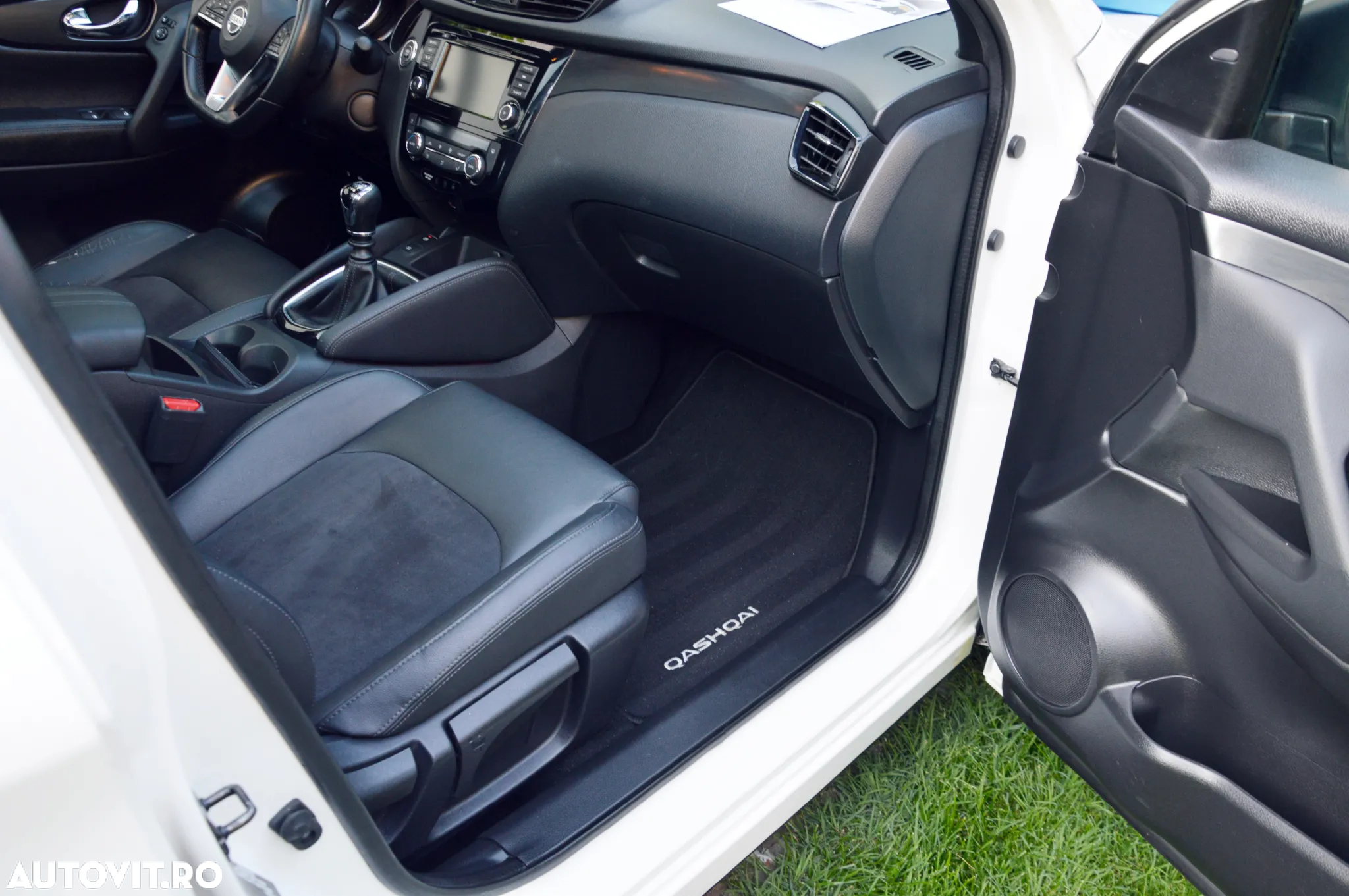 Nissan Qashqai 1.3 DIG-T N-TEC - 31