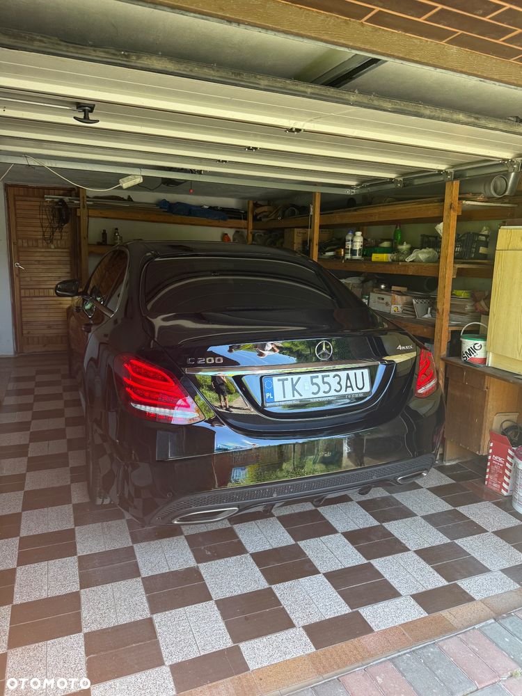 Mercedes-Benz Klasa C 200 4-Matic 9G-TRONIC - 17