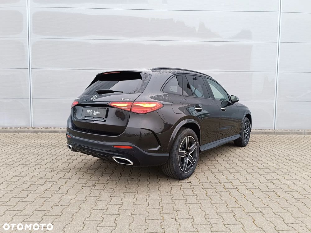 Mercedes-Benz GLC - 2