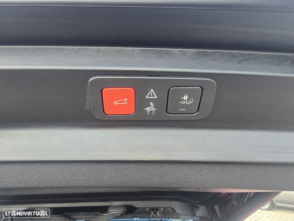 Peugeot 5008 1.5 BlueHDi Allure EAT8 - 8