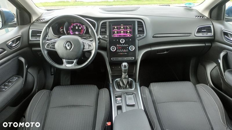 Renault Megane ENERGY TCe 100 PLAY - 7