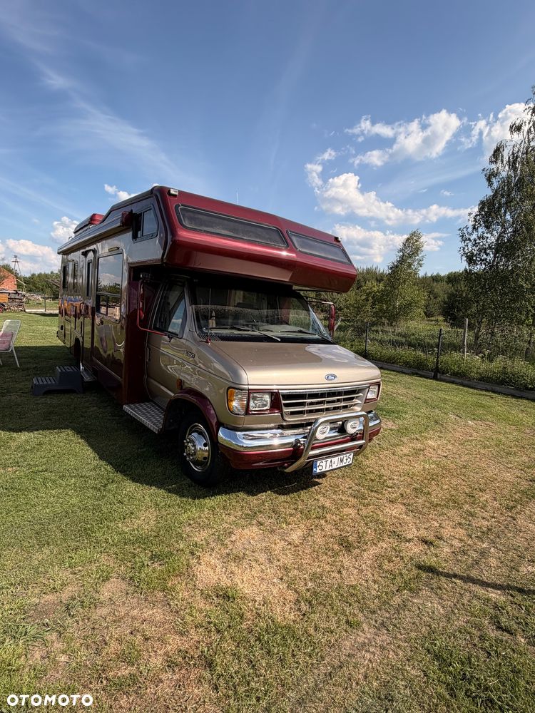 Ford E-350 Triple-E Empress - 1