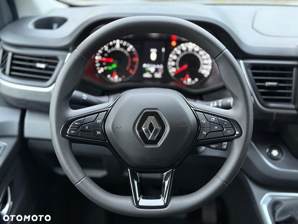 Renault Trafic 2.0 dCi EDC - 26