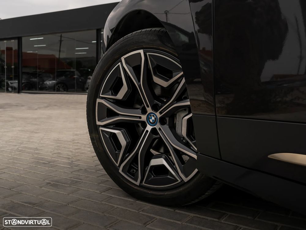 BMW iX xDrive50 - 53