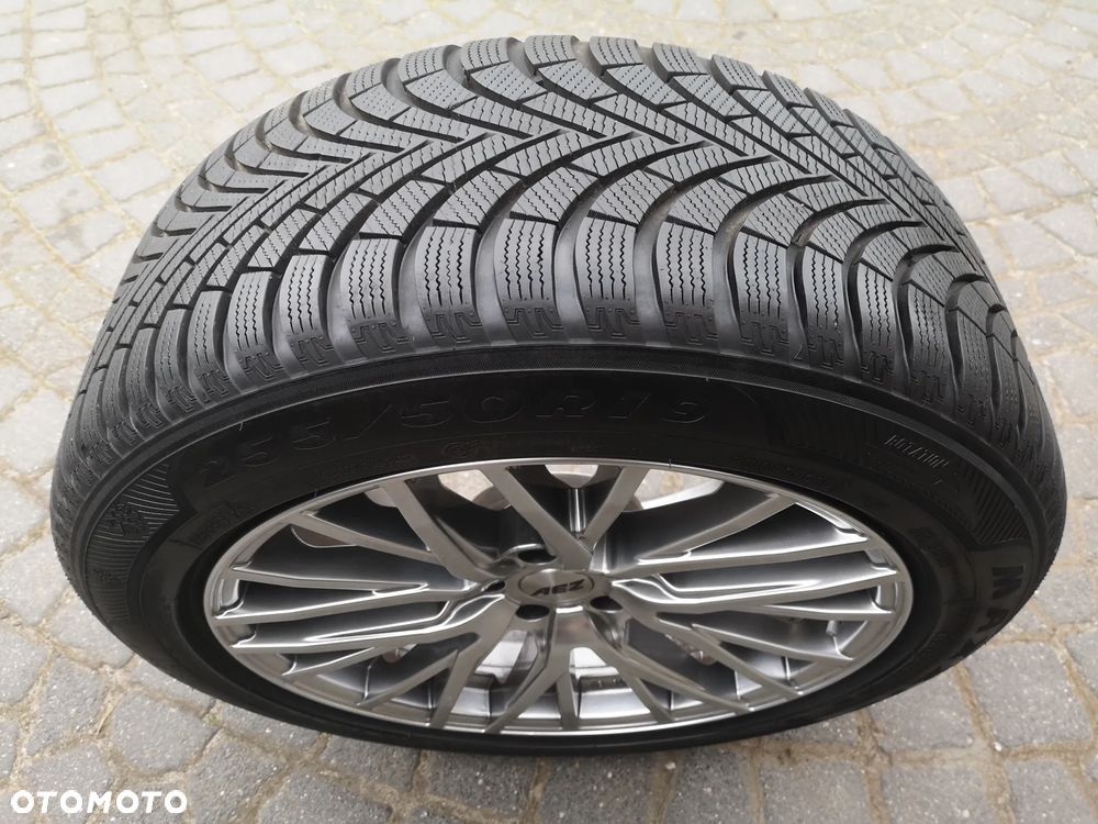 Porsche Macan T - 34