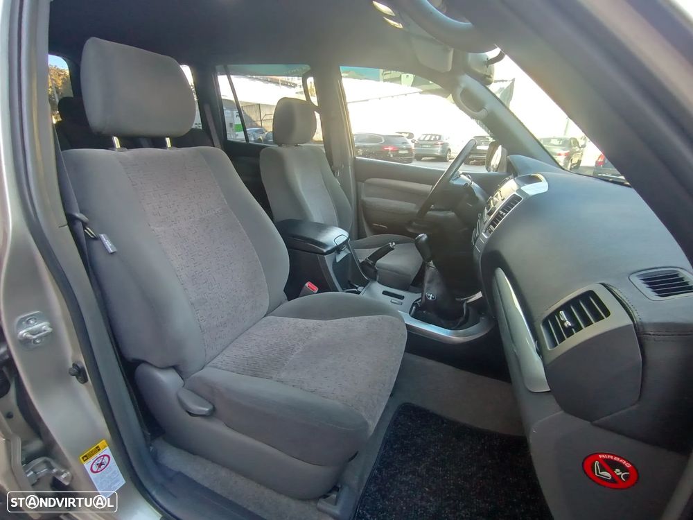 Toyota Land Cruiser D-4D Executive - 24