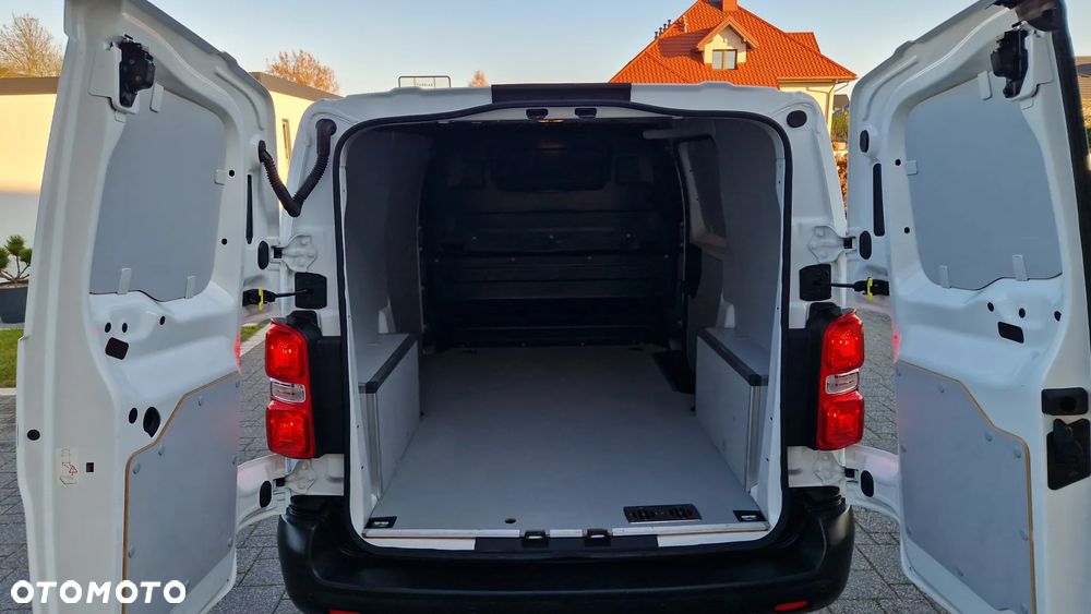 Opel Vivaro - 19