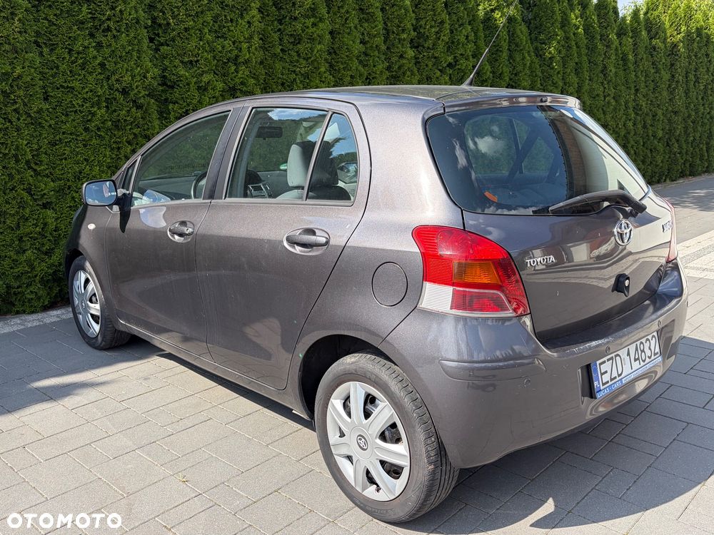 Toyota Yaris 1.33 VVT-i Cool - 7