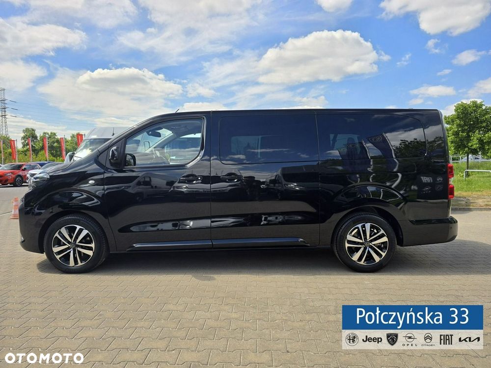 Peugeot Traveller - 3