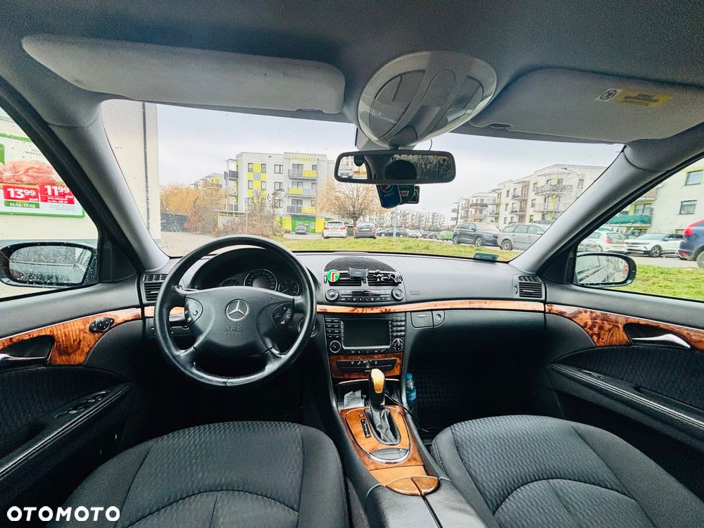 Mercedes-Benz Klasa E - 7