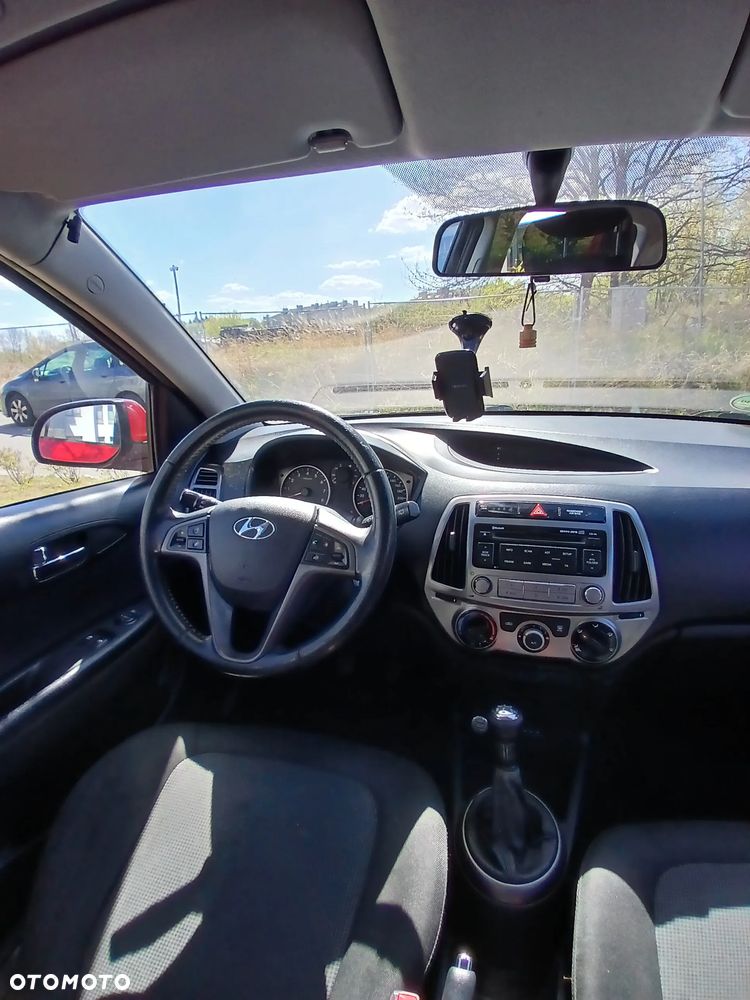 Hyundai i20 - 14