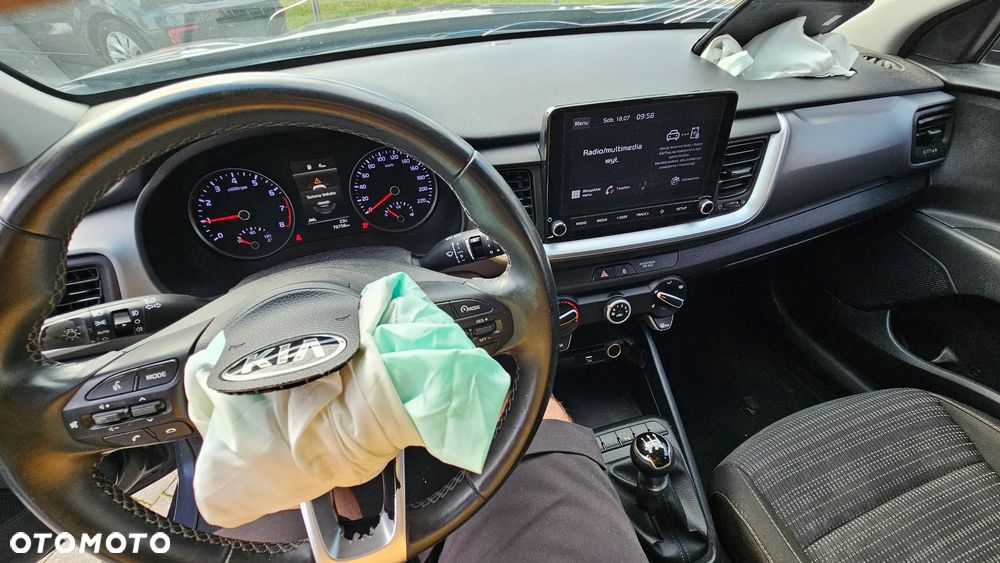 Kia Stonic - 29