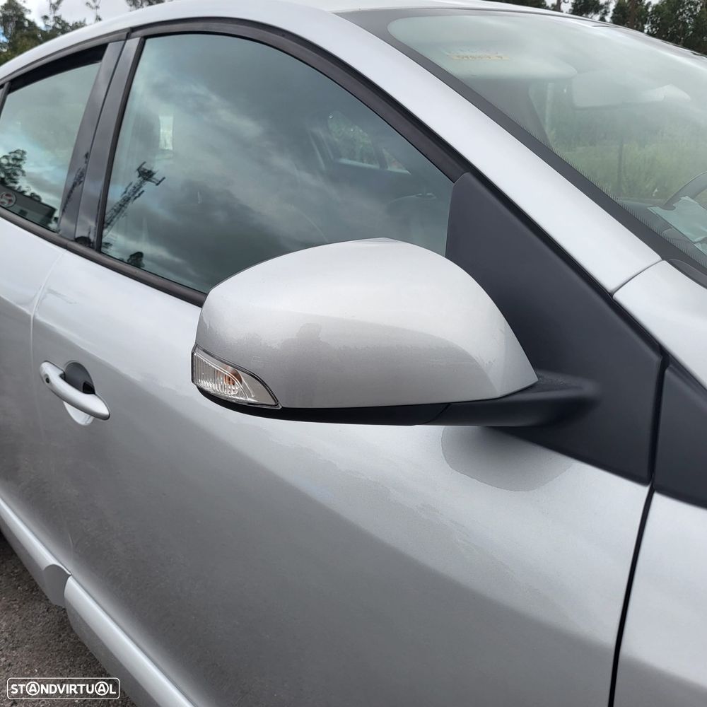 Renault Mégane ENERGY dCi 110 INTENS - 11