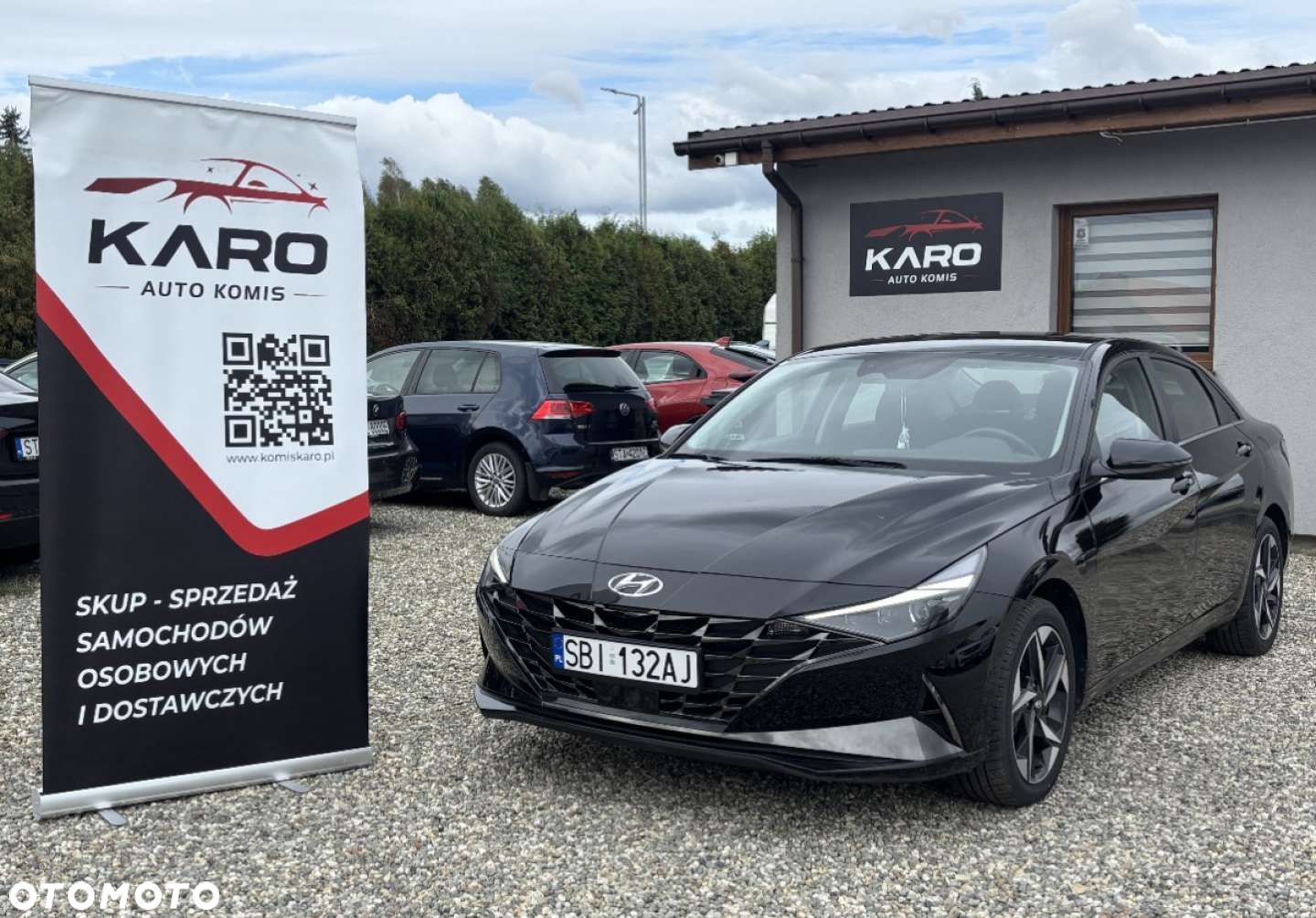 Hyundai Elantra - 1