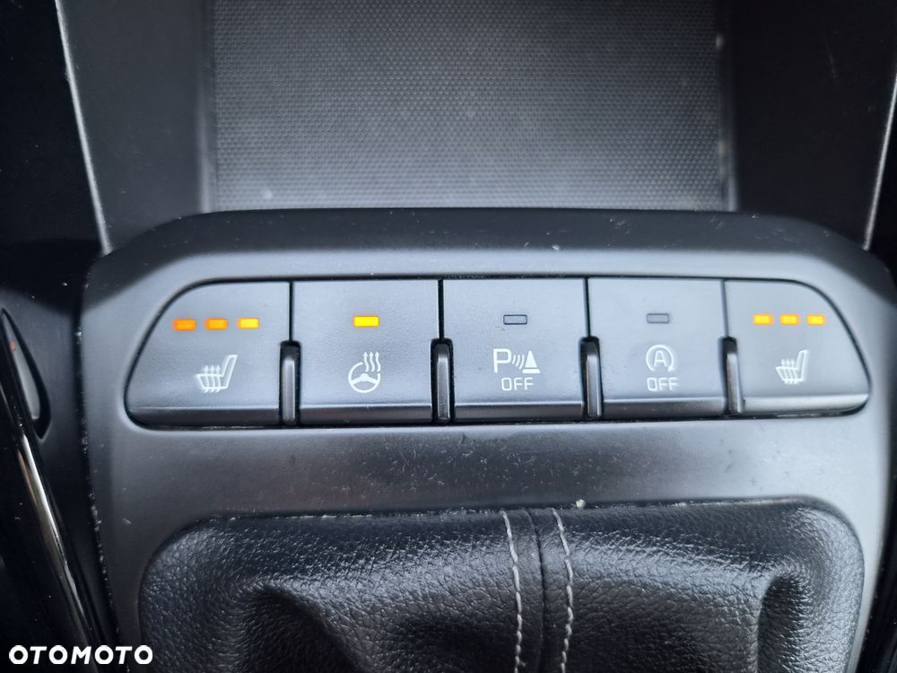 Kia Rio 1.0 T-GDI L Business Line - 25