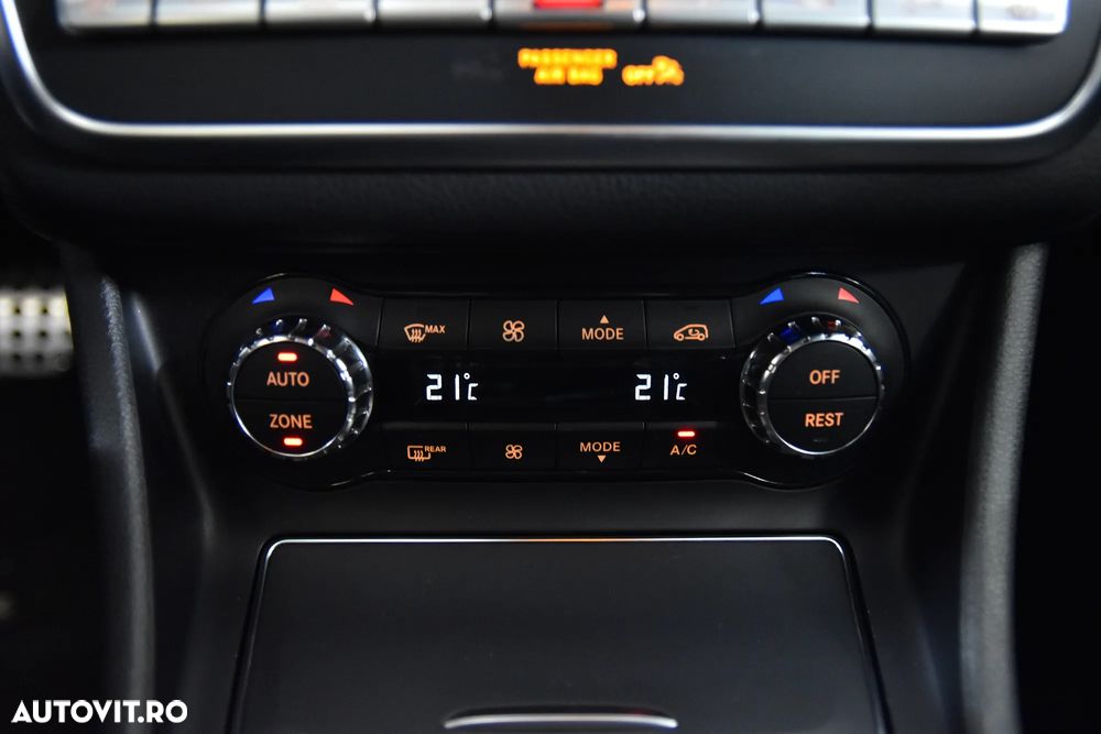 Mercedes-Benz GLA 250 4MATIC Aut. - 19