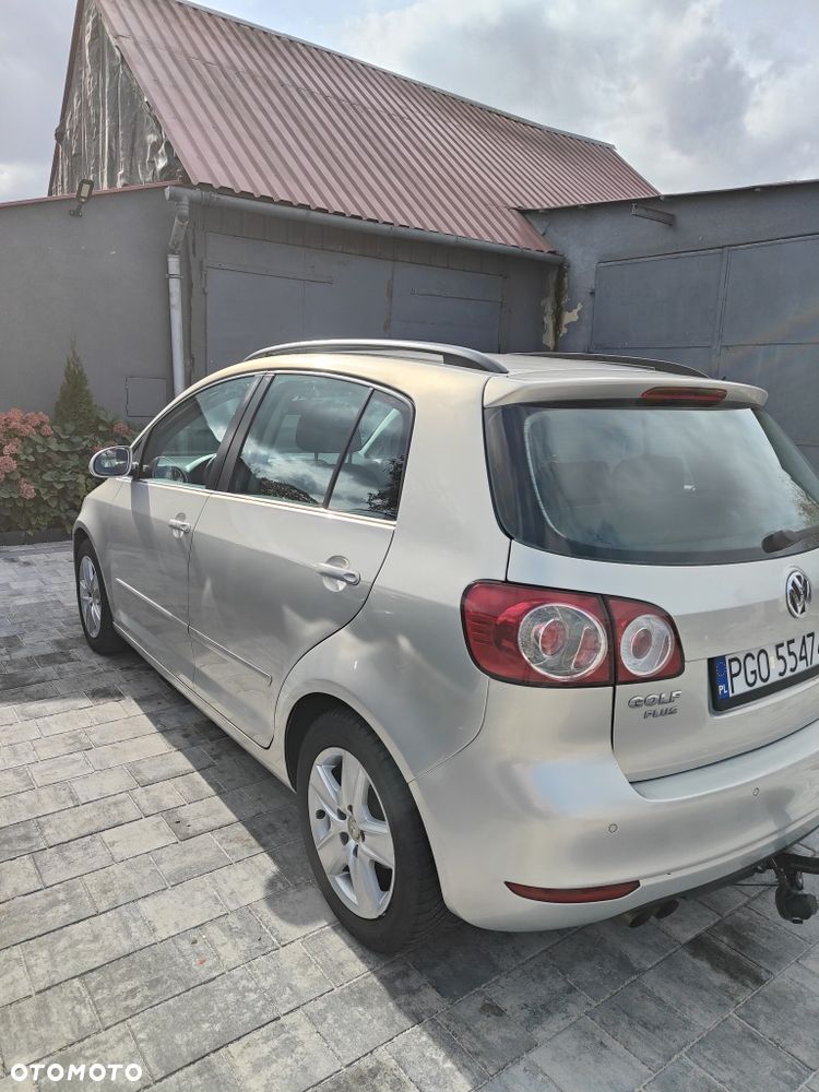 Volkswagen Golf Plus - 8