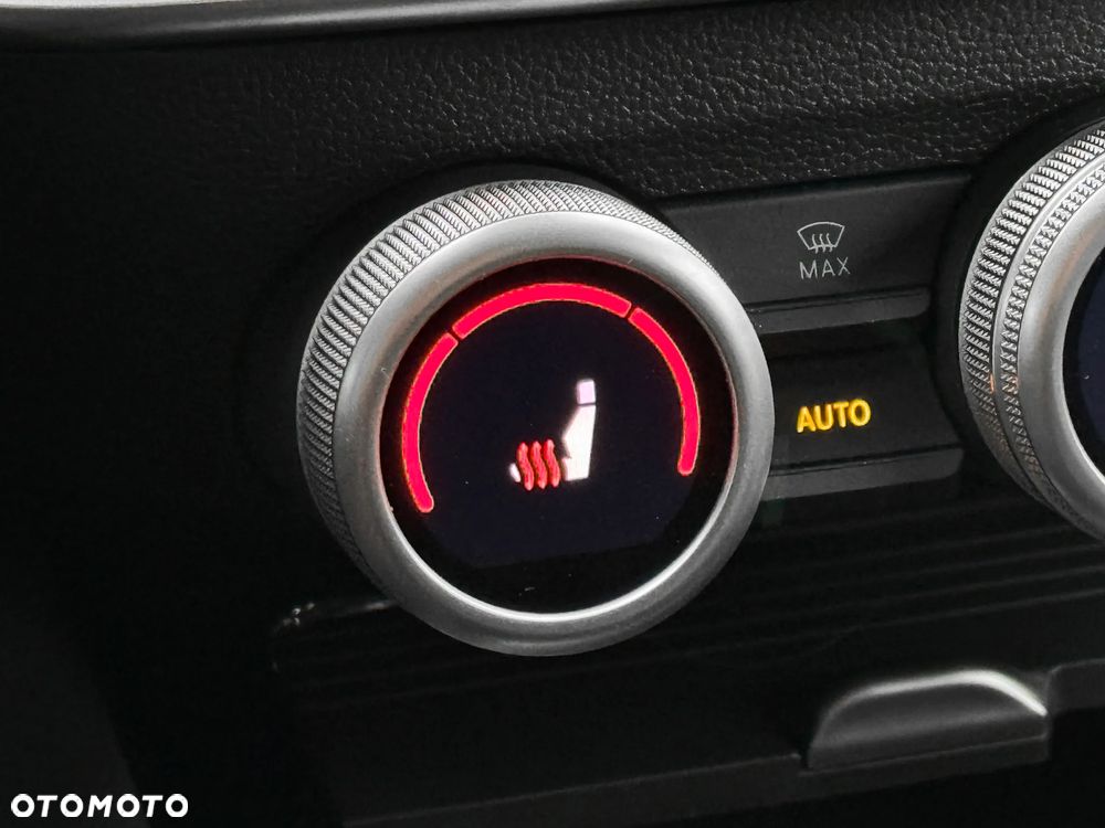 Skoda Superb 1.5 TSI mHEV Selection DSG - 39