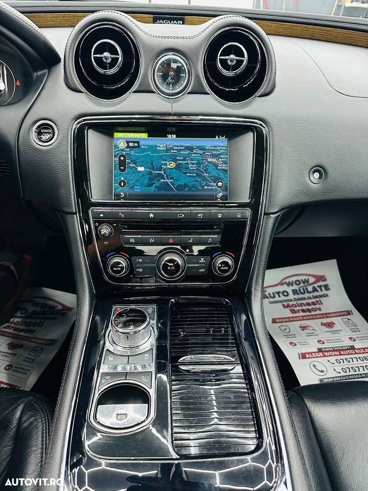 Jaguar XJ 30d Premium Luxury - 28